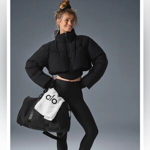 ALO Yoga Main Act Corset Puffer XS perfect Condition like new